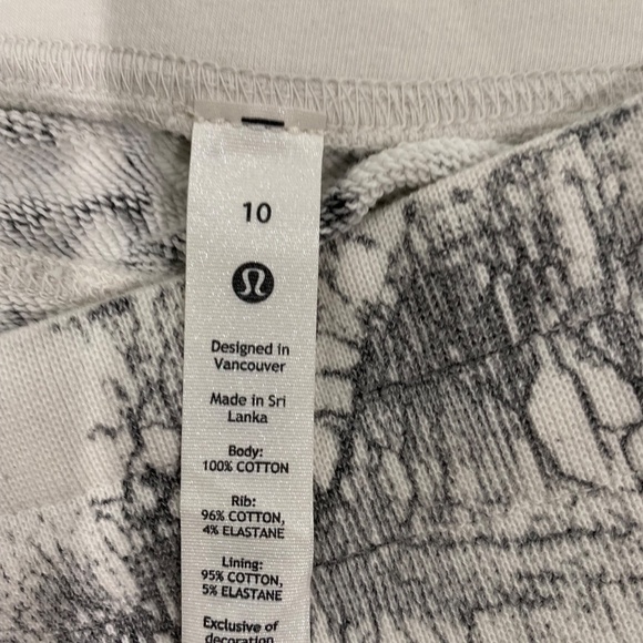 Lululemon Warm Down Jogger *7/8 Length Thread Dye White Black - Picture 9 of 9